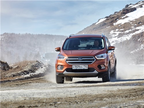 Предпросмотр ford kuga 2017 вид спереди