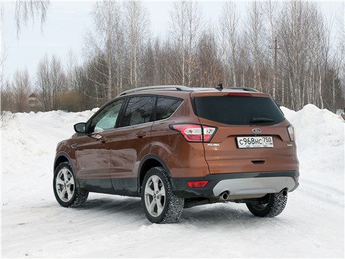 Предпросмотр ford kuga 2017 вид сзади