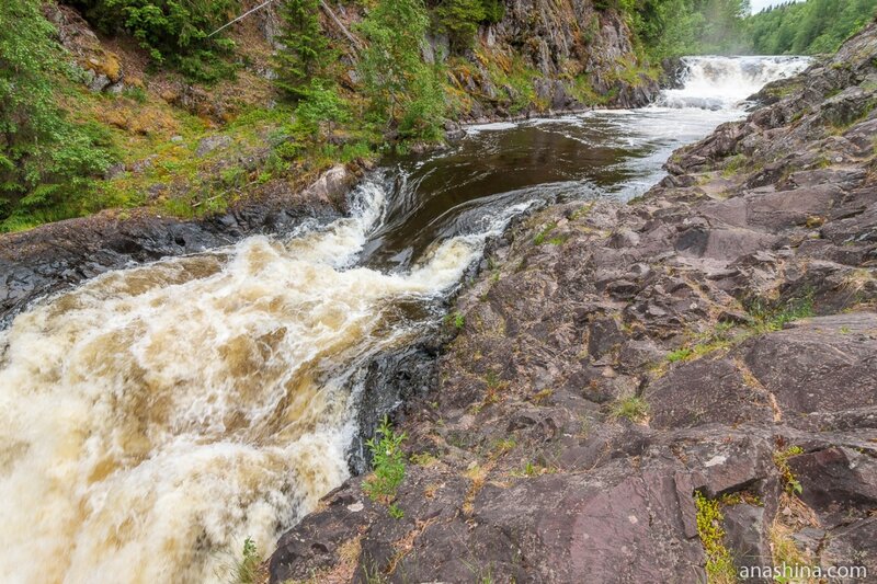 Водопад Кивач, Карелия