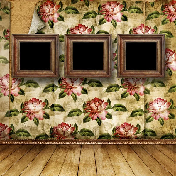 Интерьер старой комнаты с прежними остатками роскоши Лицензионные Стоковые Фото
