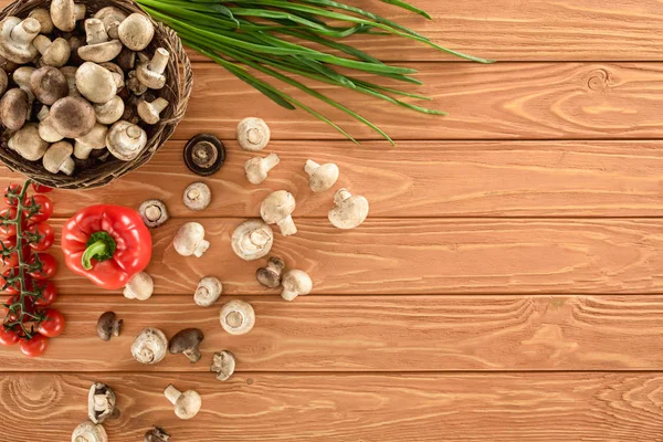 Top View Champignon Mushrooms Various Vegetables Wooden Tabletop — стоковое фото